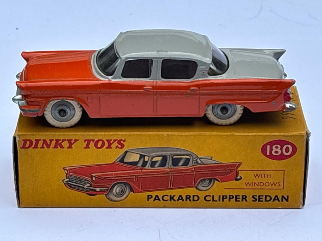 Dinky Toys 180 PACKARD CLIPPER SEDAN USA + box EARLY & TOP!, Ophalen of Verzenden, Zo goed als nieuw, Auto, Dinky Toys