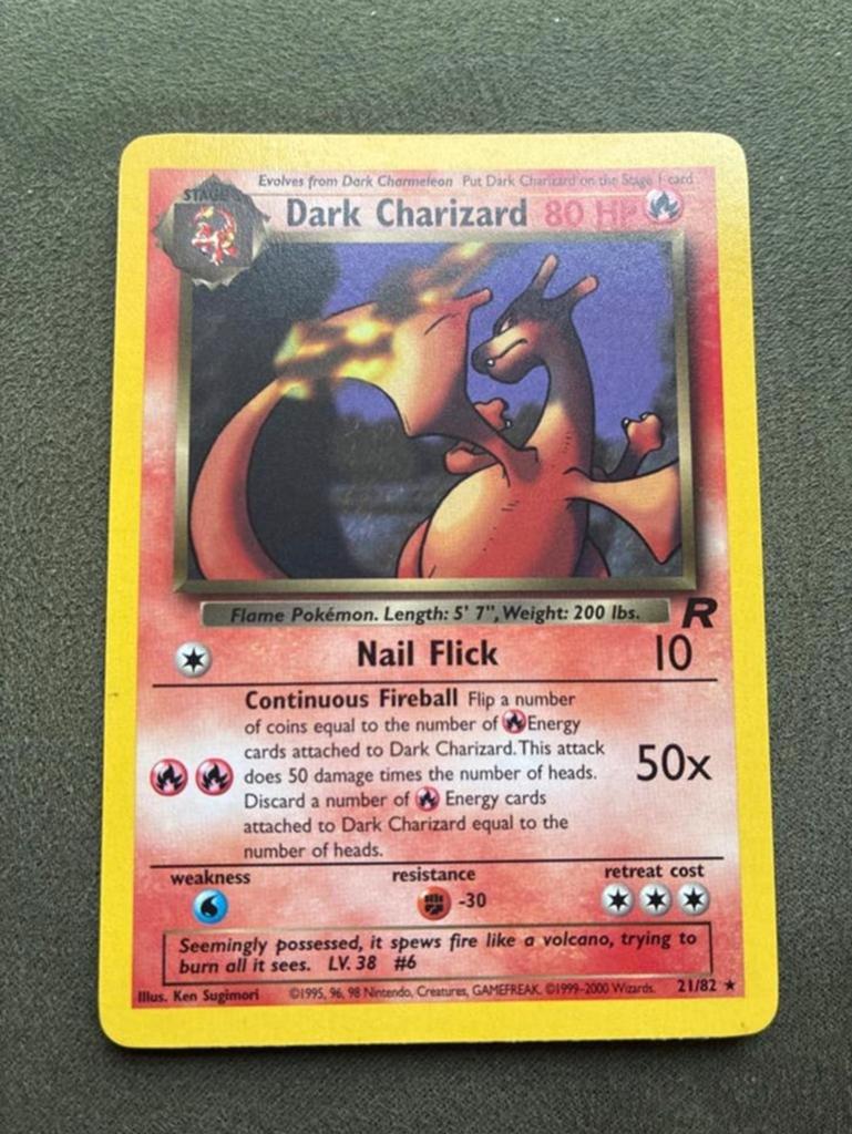 Dark Charizard Pokémon kaart (21/82), Hobby en Vrije tijd, Verzamelkaartspellen | Pokémon, Ophalen, Zo goed als nieuw, Losse kaart