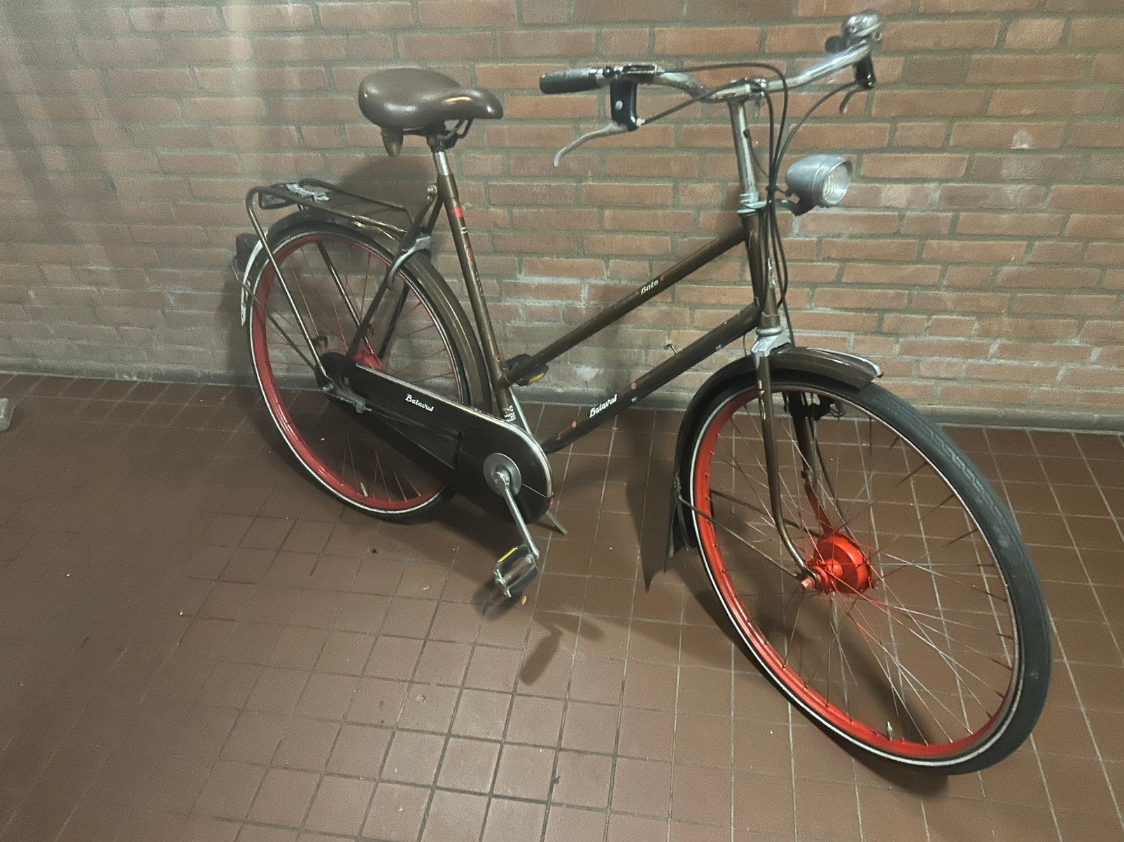 Batavus bato 28inch 52cm 3versnelling, Ophalen, Versnellingen, Trommelrem, 53 tot 56 cm