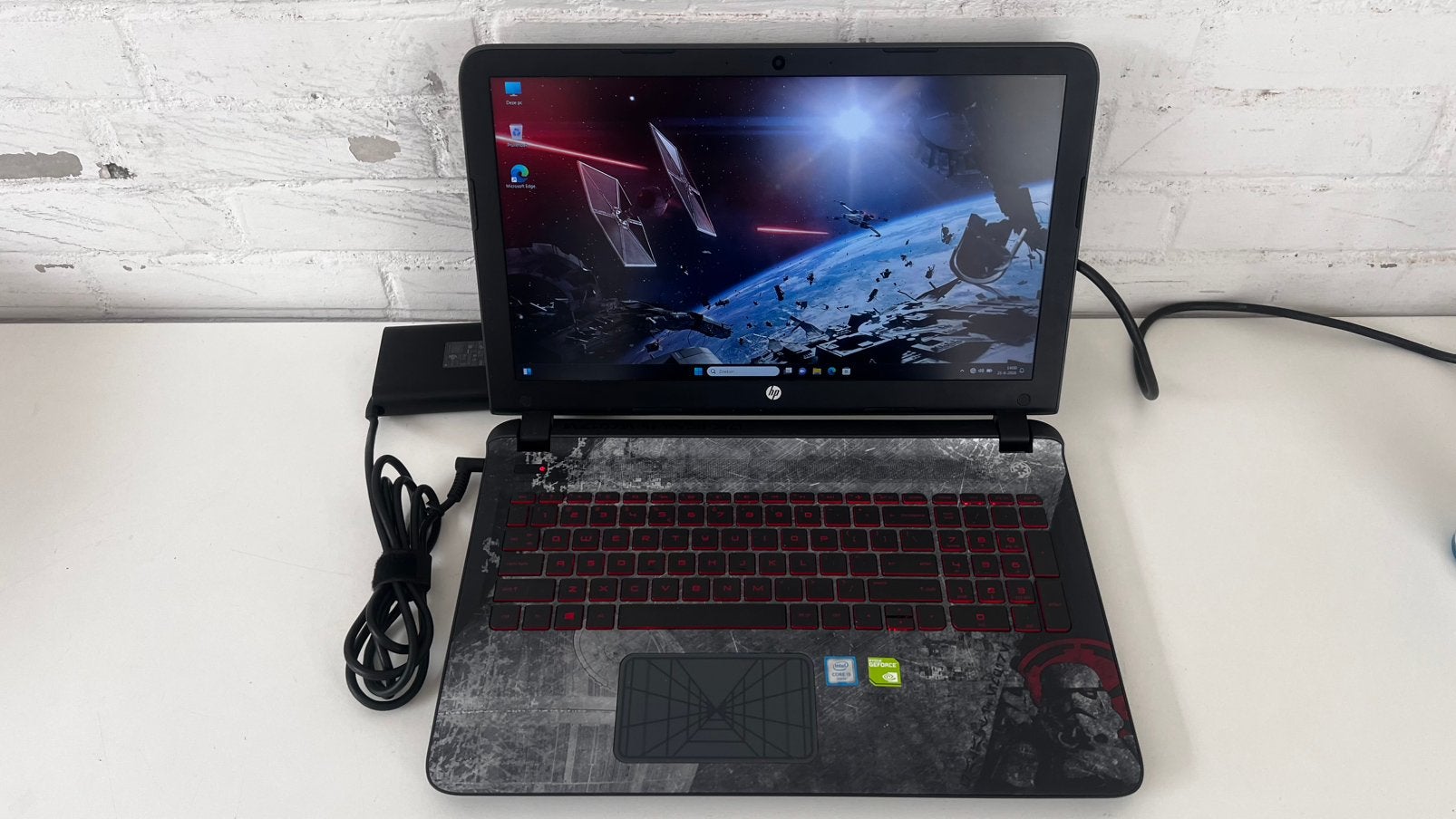 HP Pavillion Star Wars Edition i5-6200U GTX 940M Windows 11, Gebruikt, Ophalen of Verzenden, Hp pavilion, Gaming
