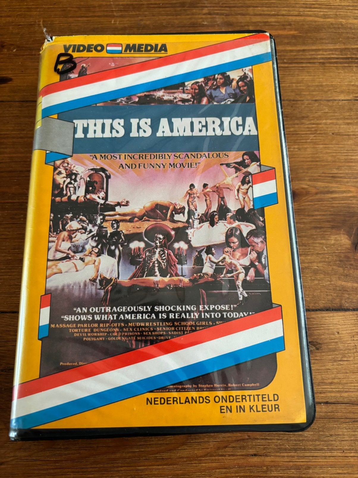 This is America Betamax, Cd's en Dvd's, VHS | Film, Alle leeftijden, Ophalen of Verzenden, Zo goed als nieuw