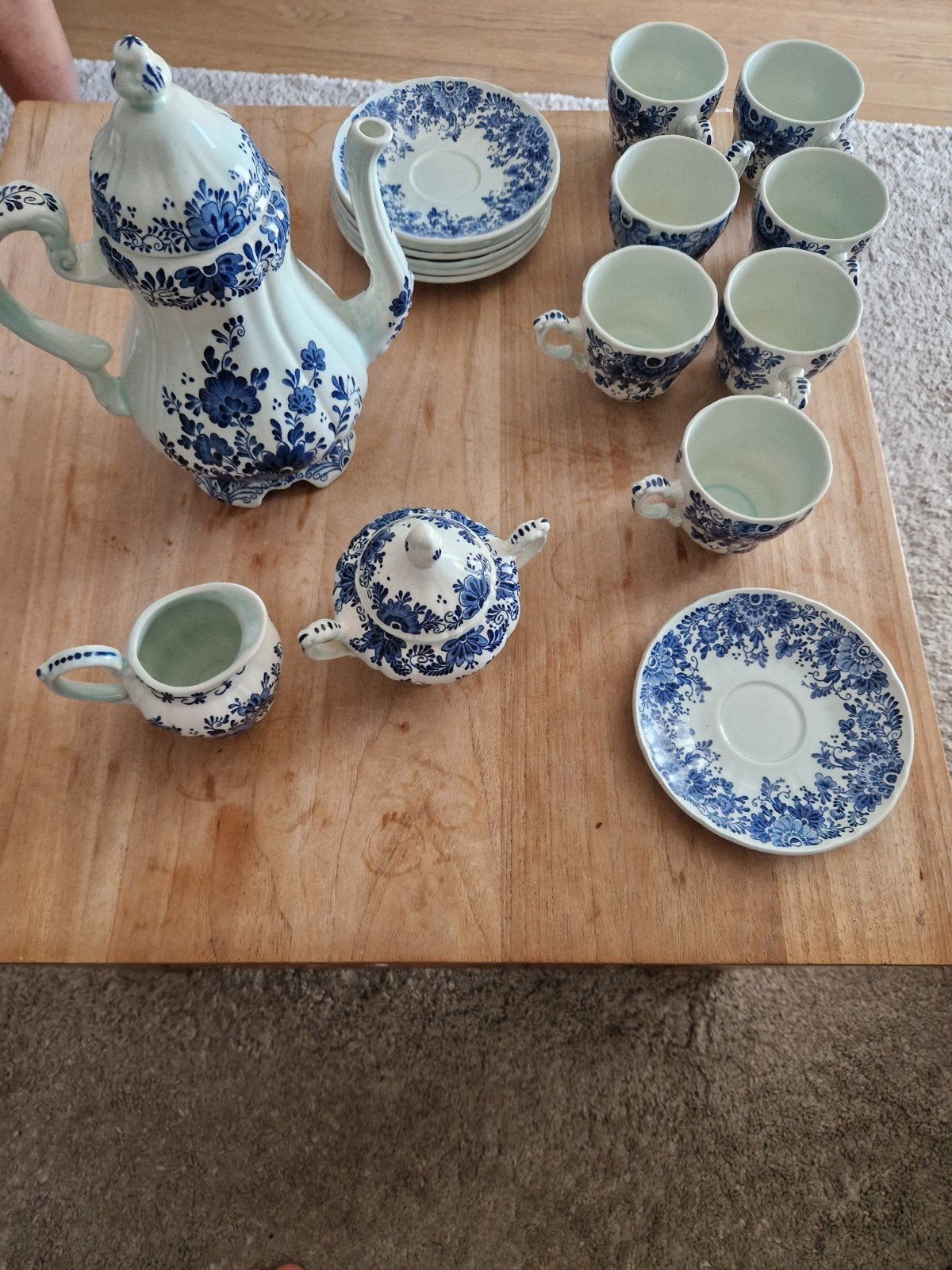 Delftsblauw theeservies - Royal Boch - 7 personen, Ophalen of Verzenden, Zo goed als nieuw, Porselein, Overige stijlen