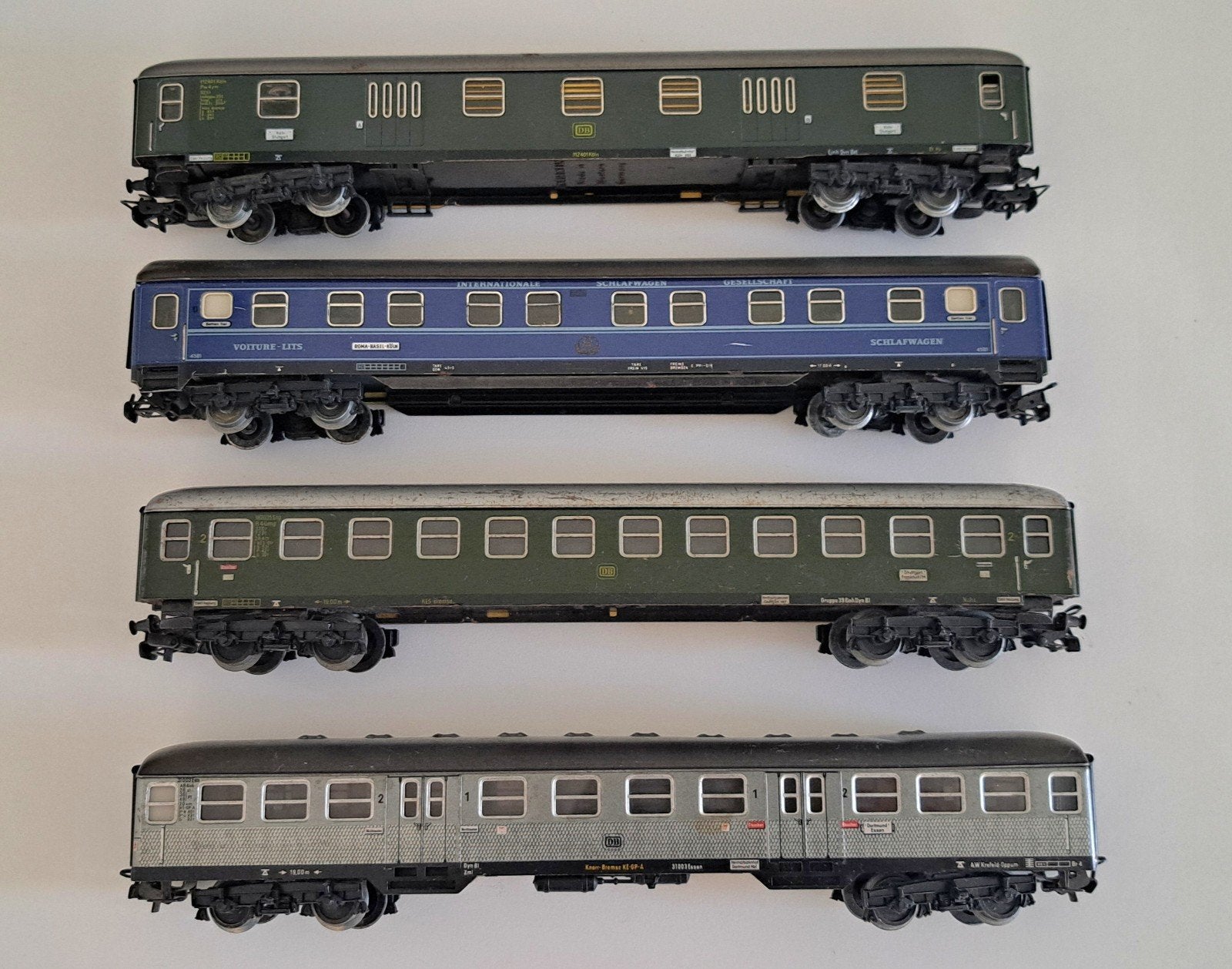 Marklin tinplate reizigerstrein, Ophalen of Verzenden, Wisselstroom, Wagon, Märklin