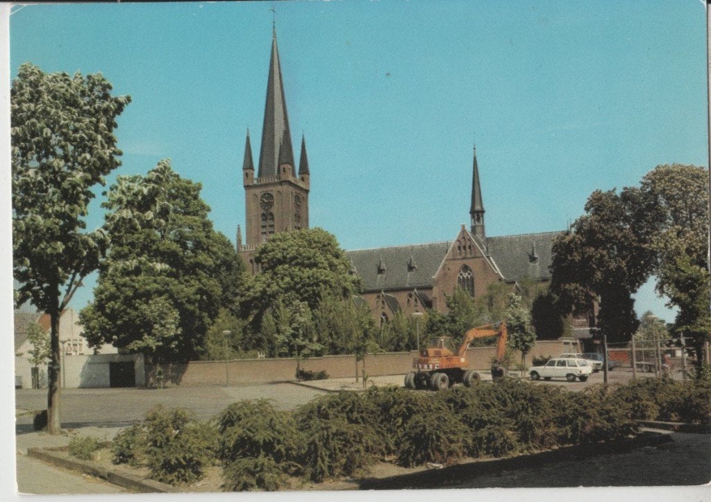 Druten- Kerk- Kerkplein- 1977- Ongelopen, Verzenden, 1960 tot 1980, Gelopen, Friesland