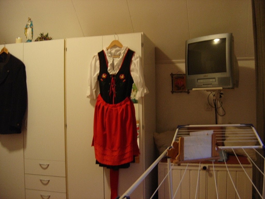 tiroiier jurk, Carnaval, Maat 46/48 (XL) of groter, Ophalen of Verzenden, Zo goed als nieuw