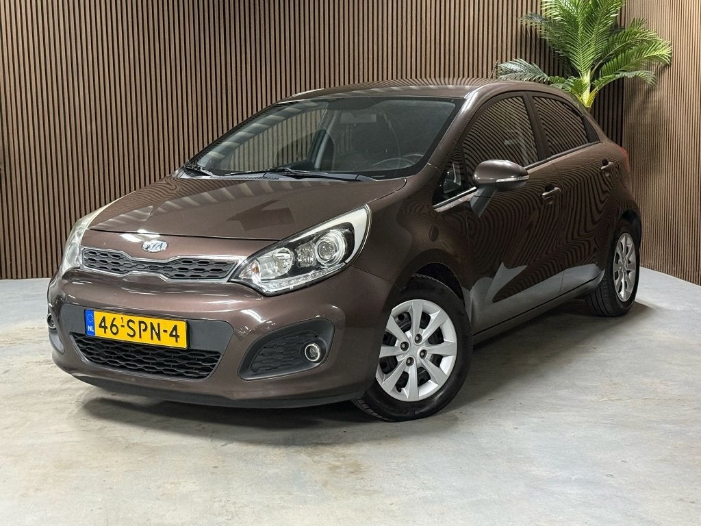 Kia Rio 1.2 CVVT Plus Pack (bj 2011), Auto's, Kia, 21 km/l, Euro 5, 4 cilinders, Bruin