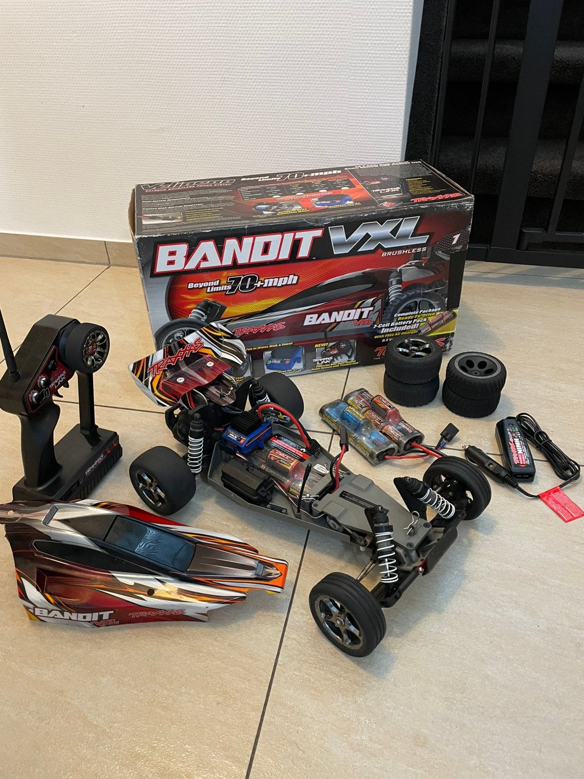 Traxxas bandit 1:10 Vxl brushless 2wd, Auto offroad, Zo goed als nieuw, Schaal 1:10, RTR (Ready to Run)