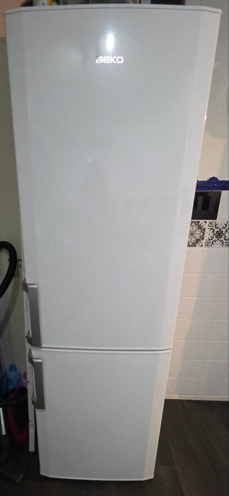 Beko Koelkast met vriezer - Gebruikt, 150 tot 200 liter, Gebruikt, 60 cm of meer, Met aparte vriezer