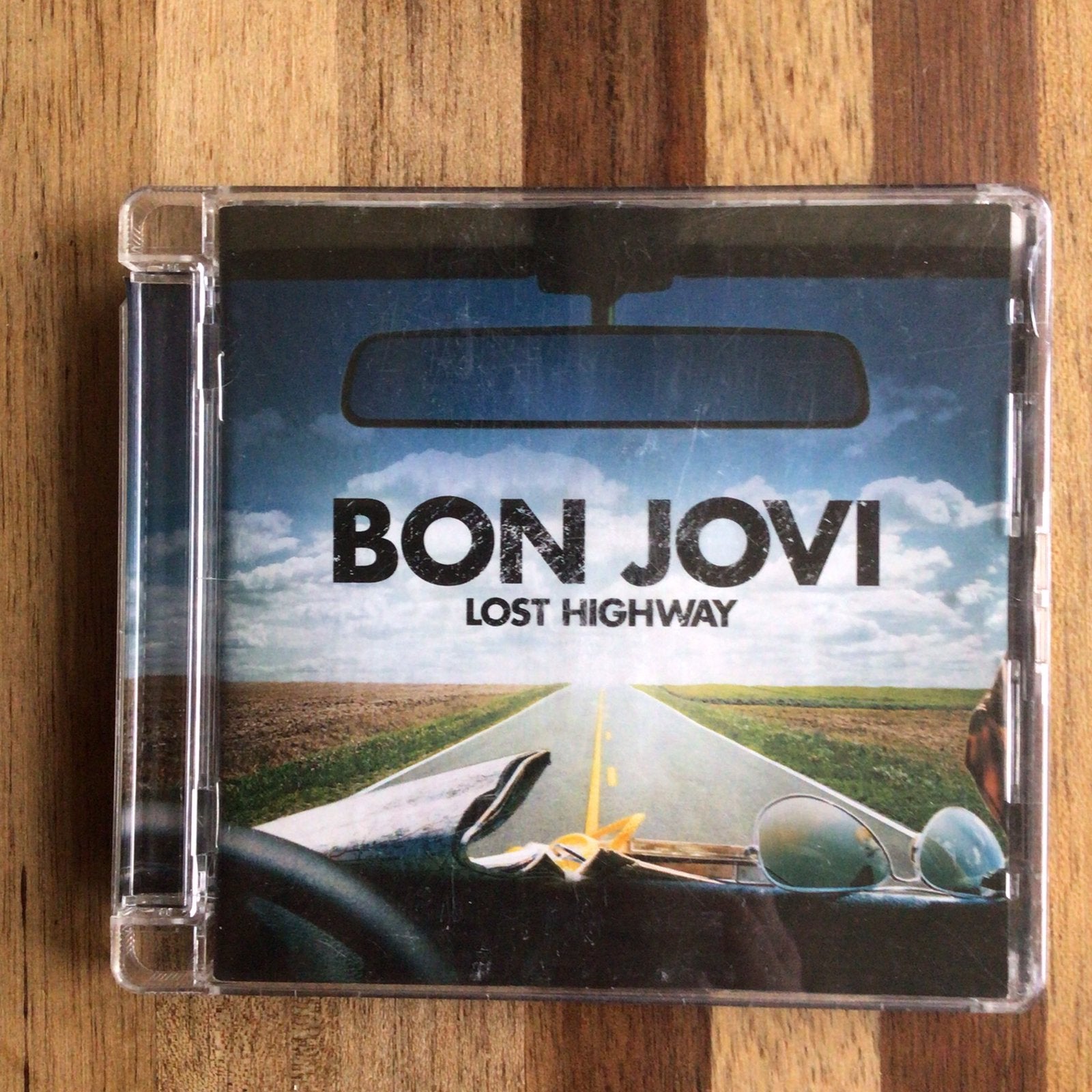 Bon Jovi - lost  highway, Ophalen of Verzenden, Zo goed als nieuw