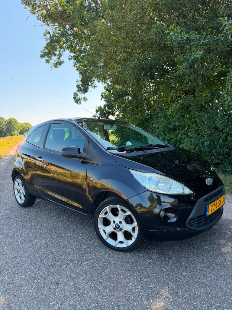 Ford Ka 1.2 51KW 2010 Zwart, Voorwielaandrijving, Stof, 4 cilinders, 4 stoelen