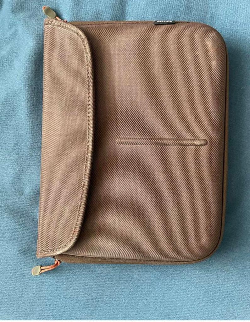 Hardcase hoes voor ipad / tablet, Ophalen of Verzenden, Zo goed als nieuw, 10 inch, Bescherming voor- en achterkant