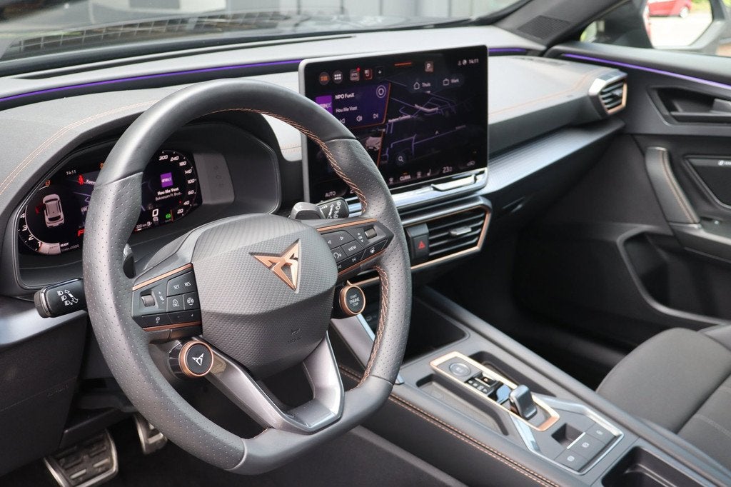 CUPRA Formentor 1.5 TSI e Business 150PK|Automaat|Navi|360 C, Auto's, Cupra, Automaat, Gebruikt, Zwart, Formentor