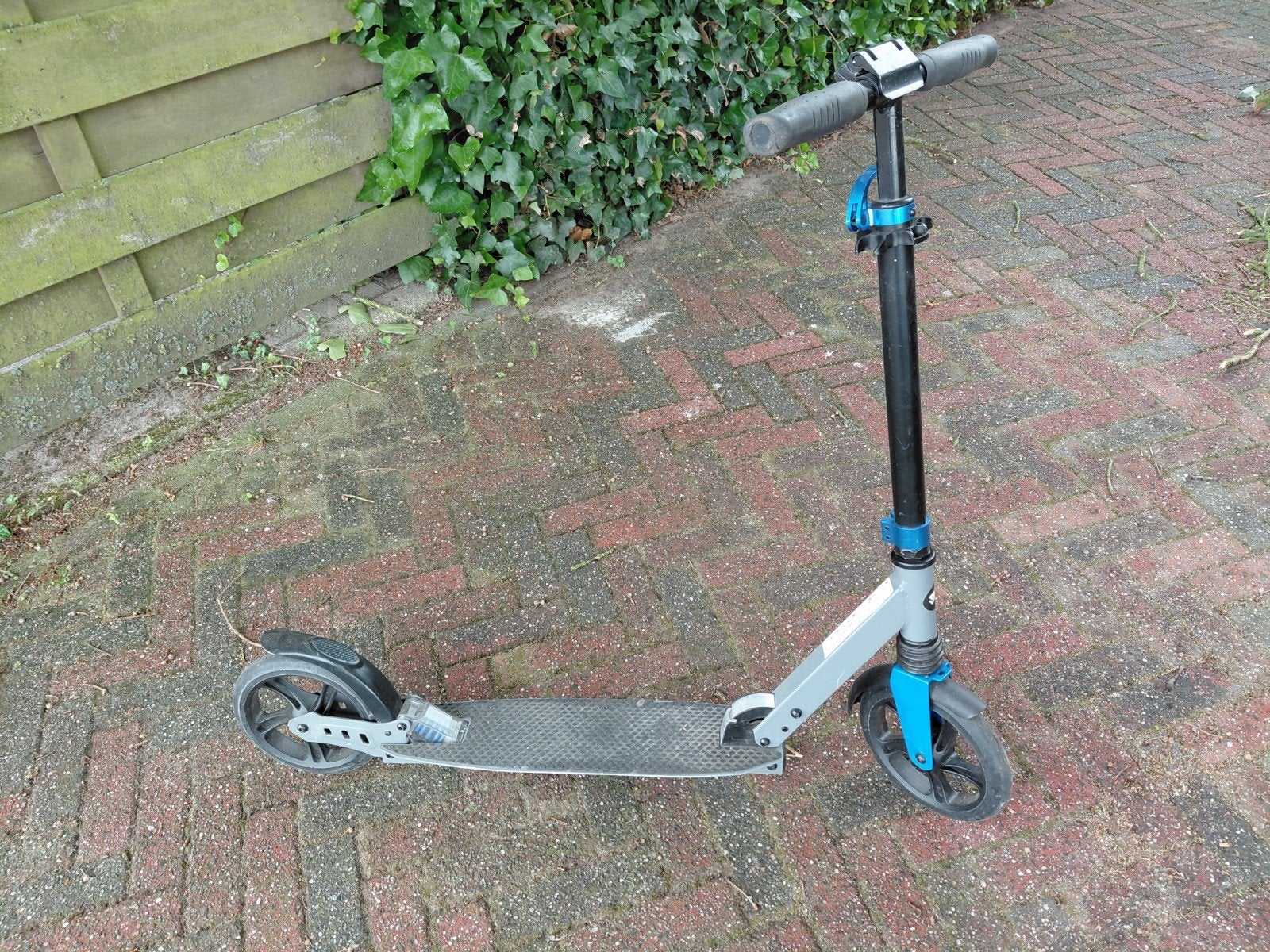 T.E.A.B. Gebruikte step, Ophalen, Gebruikt, Gewone step, Onbekend