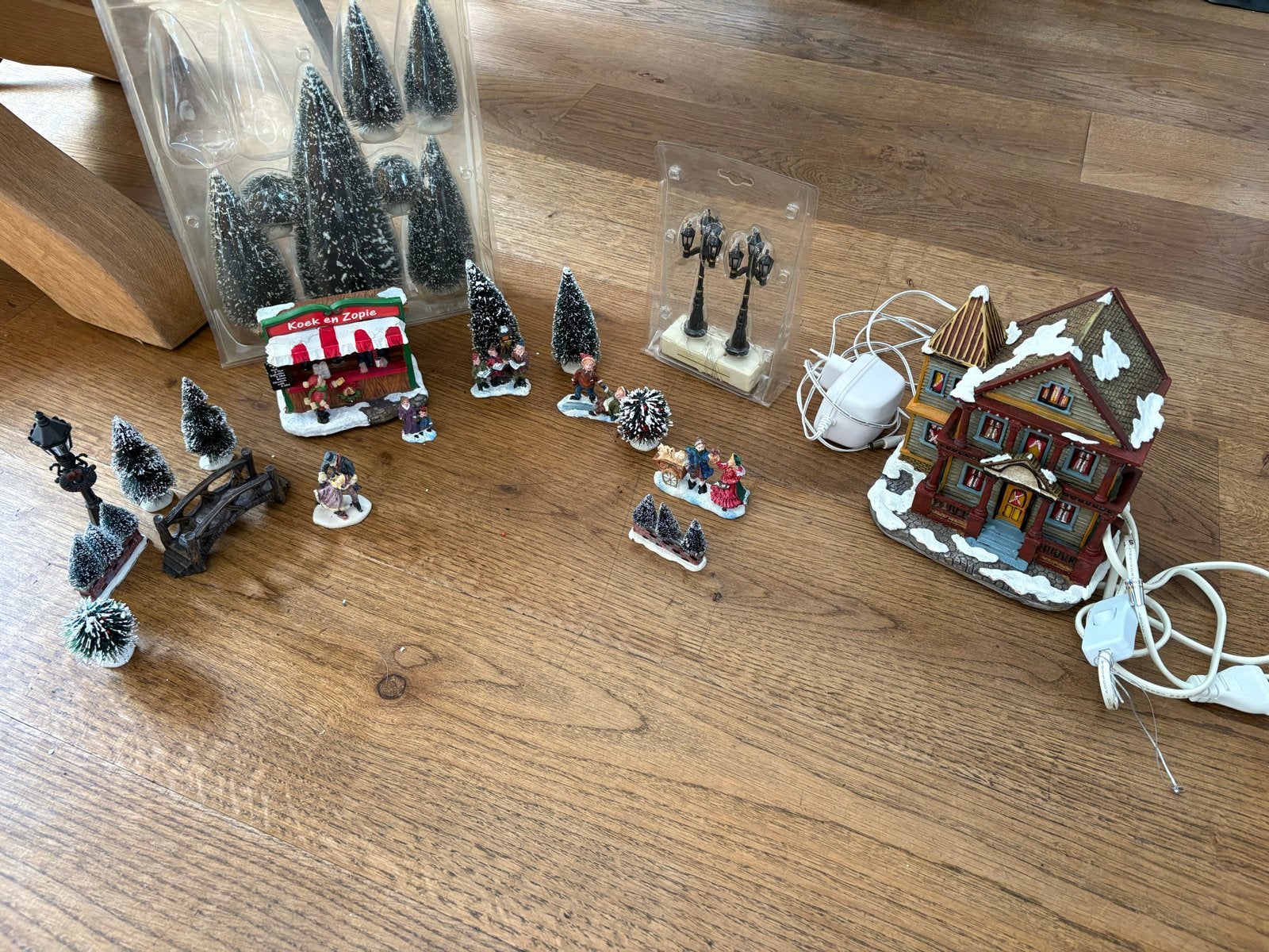 Diverse spulletjes voor bij kerstdorp, Diversen, Ophalen