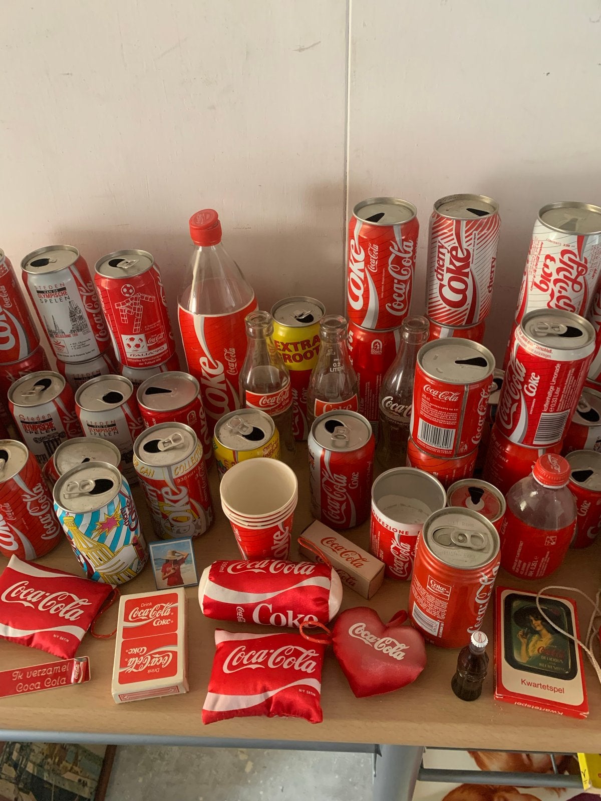 Grote Coca-Cola verzameling: blikjes, flessen en meer!, Verzamelen, Ophalen of Verzenden, Gebruikt, Overige typen