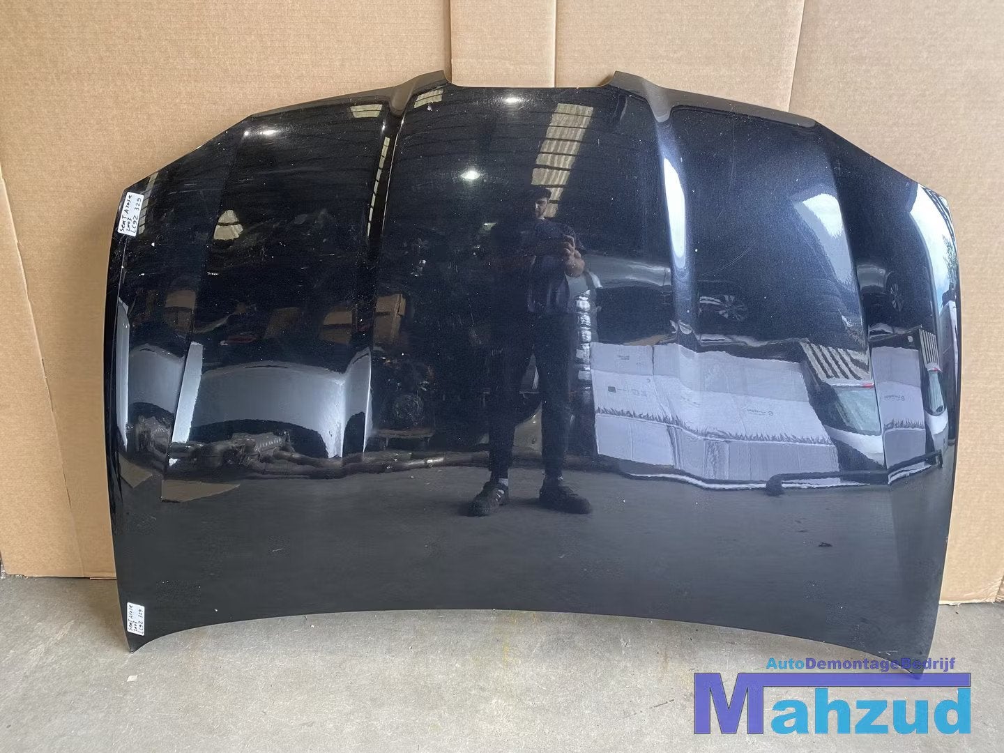SEAT AROSA ZWART LC9Z Motorkap, Gebruikt, Autovia A-2, Km 585 585
08760  Martorell, ES, Ophalen of Verzenden, SEAT S.A.