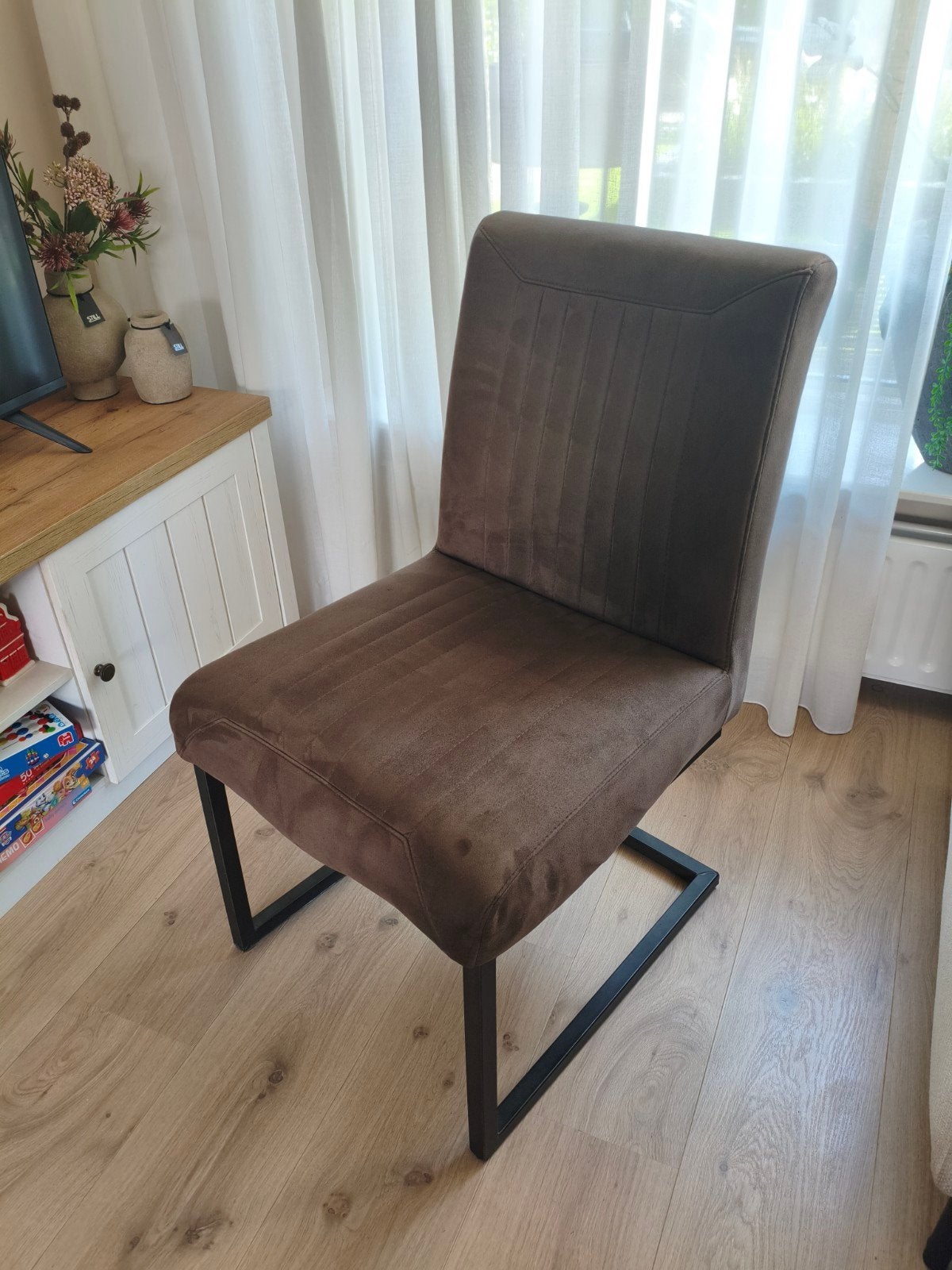 6 eetkamer stoelen taupe/bruin, Huis en Inrichting, Ophalen, Bruin, Zo goed als nieuw, Metaal