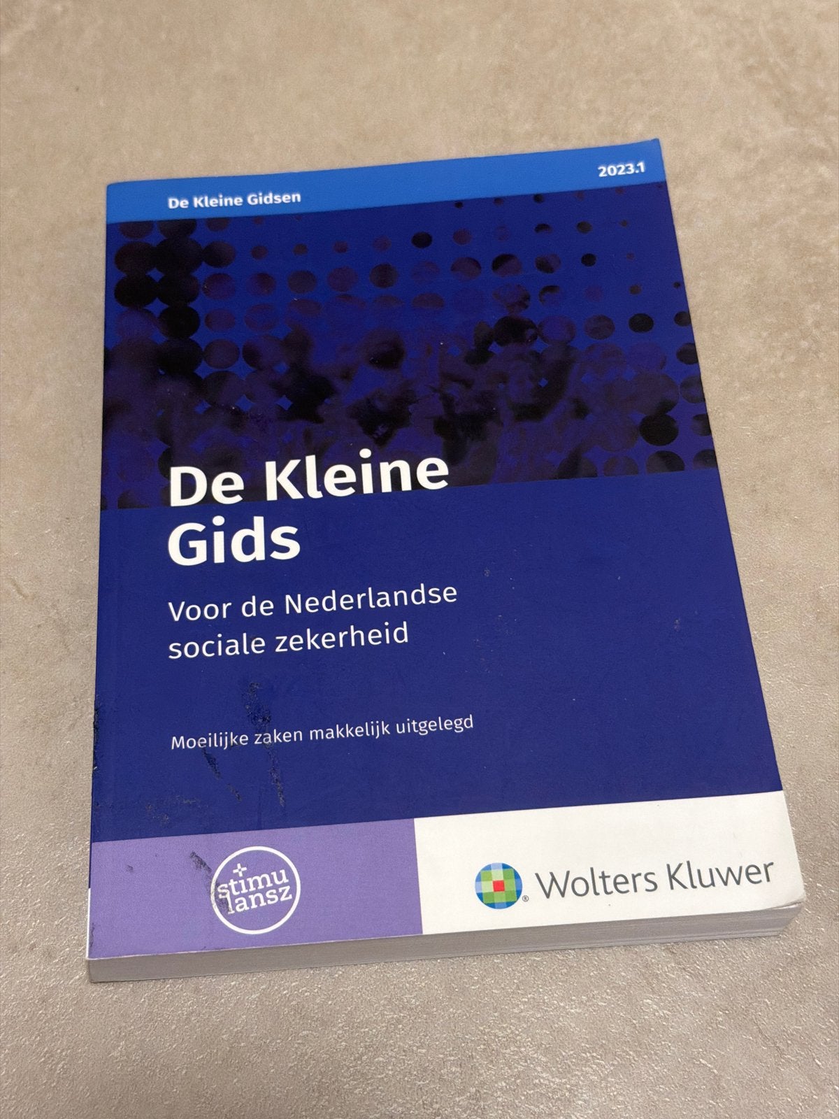De Kleine Gids 2023.1 - Nederlandse sociale zekerheid, Ophalen of Verzenden, Gamma, Zo goed als nieuw, HBO