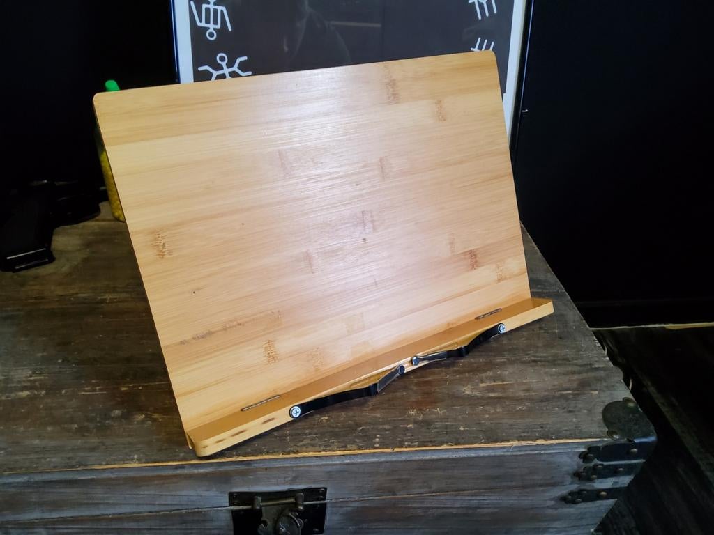 Verstelbare Bamboe Boekenstandaard / Tablet Houder, Boeken, Ophalen of Verzenden, Zo goed als nieuw
