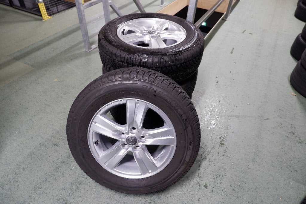 Set winterbanden op velg met TPMS voor Opel Mokka, Ophalen, 16 inch, Banden en Velgen, Winterbanden