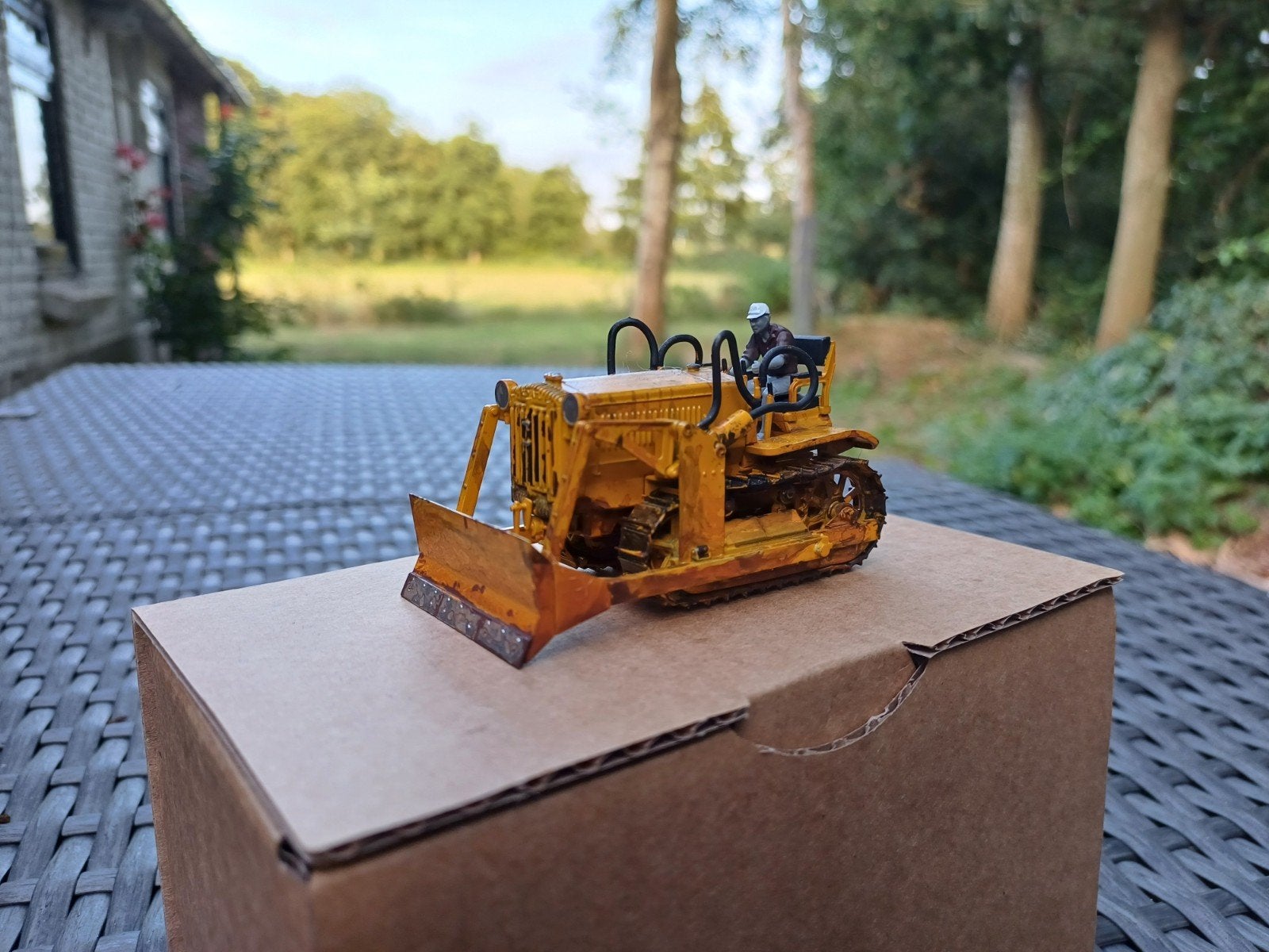 Komatsu G40 bulldozer handbouw, Ophalen of Verzenden, Zo goed als nieuw, Bus of Vrachtwagen