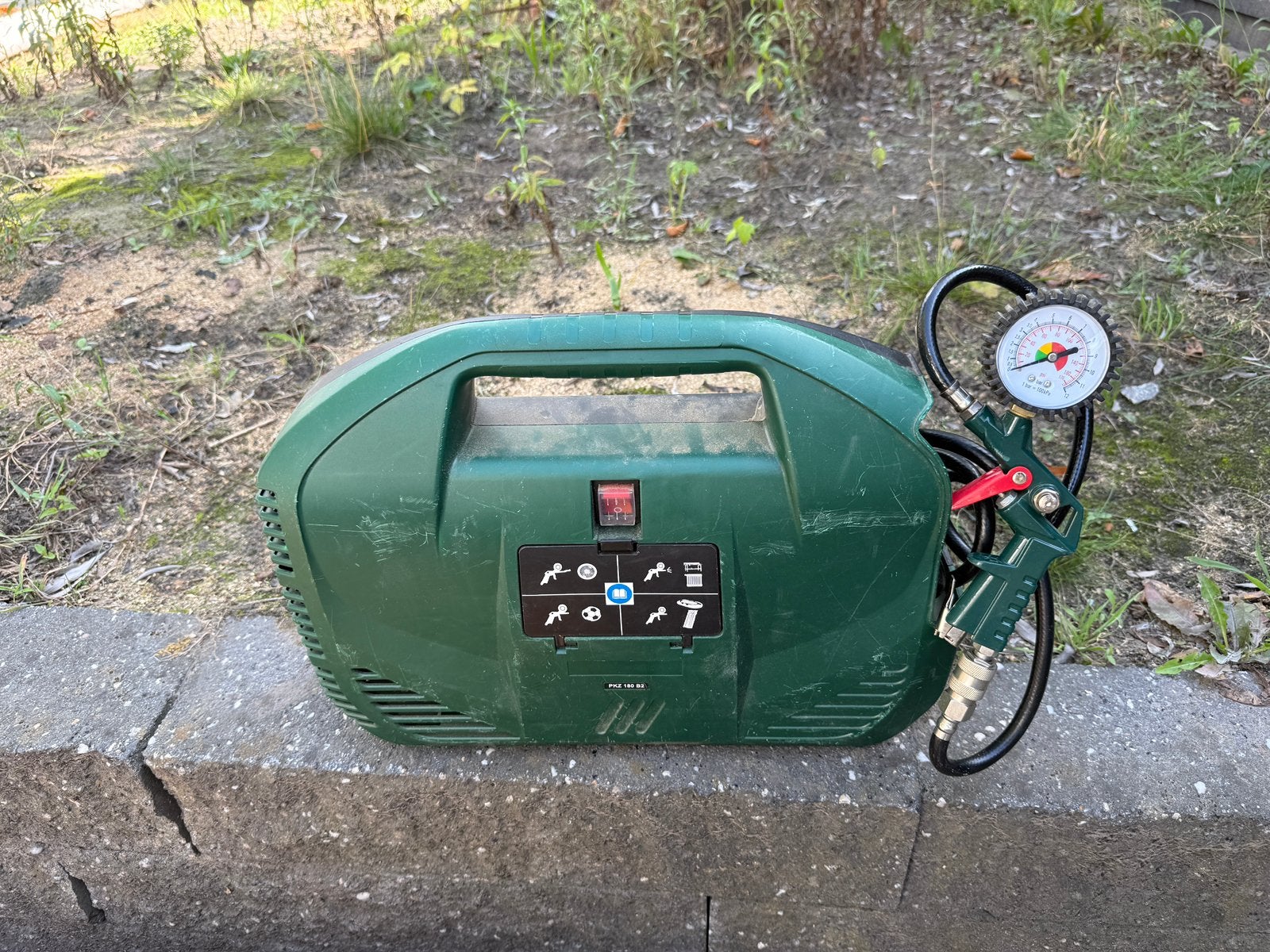 Compressor parkside, Doe-het-zelf en Verbouw, Compressors, Ophalen, Gebruikt, 6 tot 10 bar, Minder dan 200 liter/min