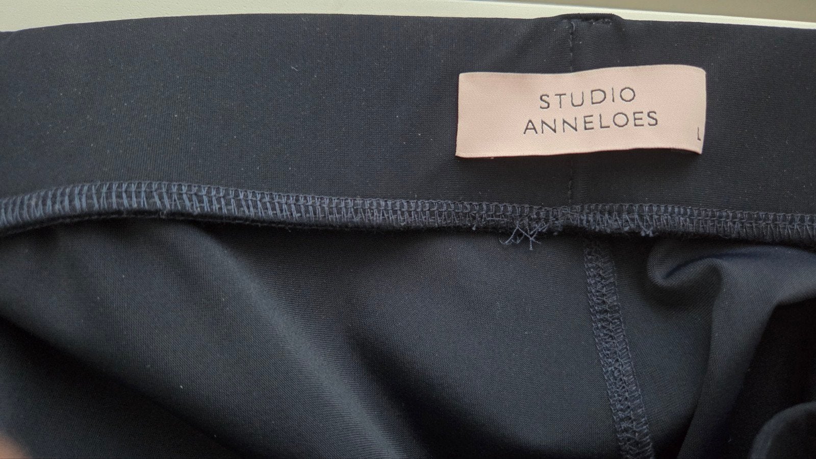 Studio Anneloes nieuwe short. Donkerblauw maat L, Studio Anneloes, Ophalen of Verzenden, Nieuw