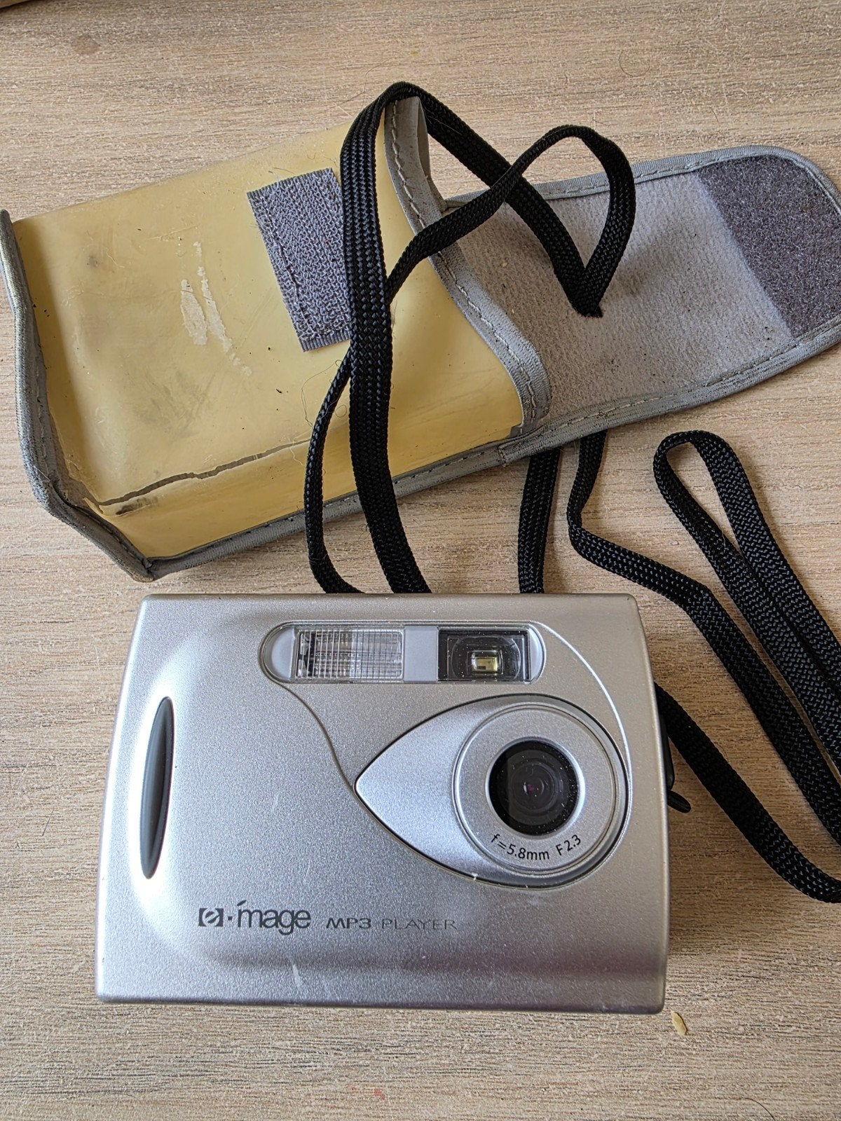 Oude Digitale Camera, Audio, Tv en Foto, Fotocamera's Digitaal, Ophalen of Verzenden, Overige Merken