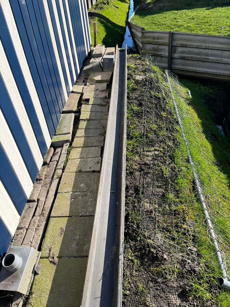 Dakgoot 2x 4 meter, Ophalen of Verzenden, Zo goed als nieuw