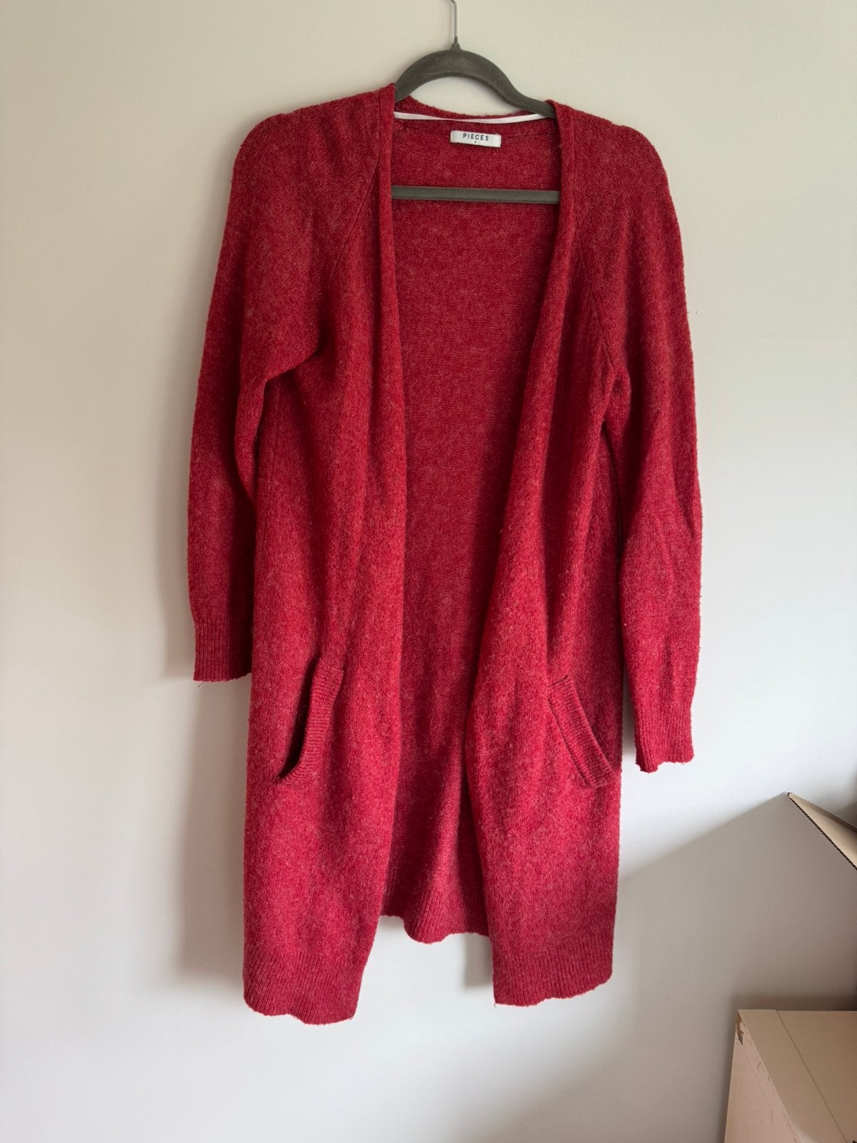 Pieces Lang Gebreid Vest / Oversized Cardigan, Ophalen of Verzenden, Gedragen, Maat 38/40 (M), Rood