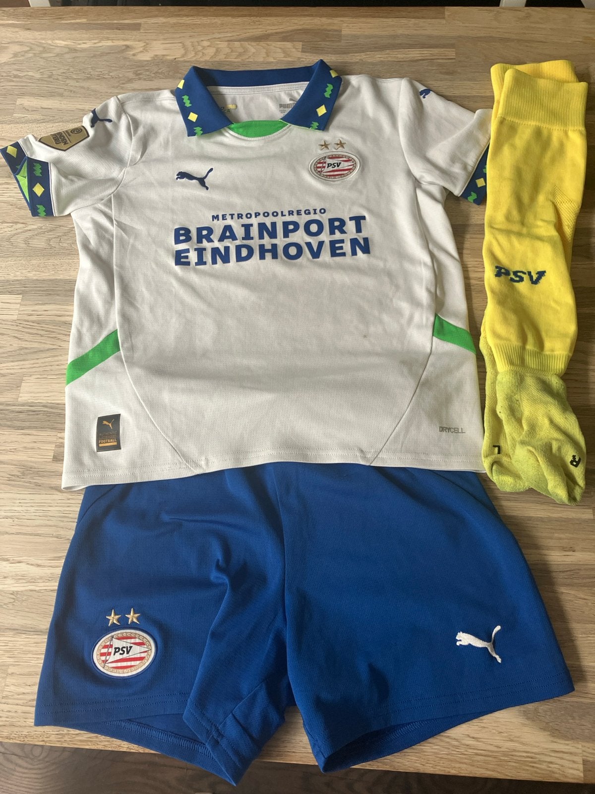 PSV tenue, kind, seizoen 24/25, maat 152, Kinderen en Baby's, Ophalen of Verzenden, Gebruikt, Jongen of Meisje, Sport- of Zwemkleding
