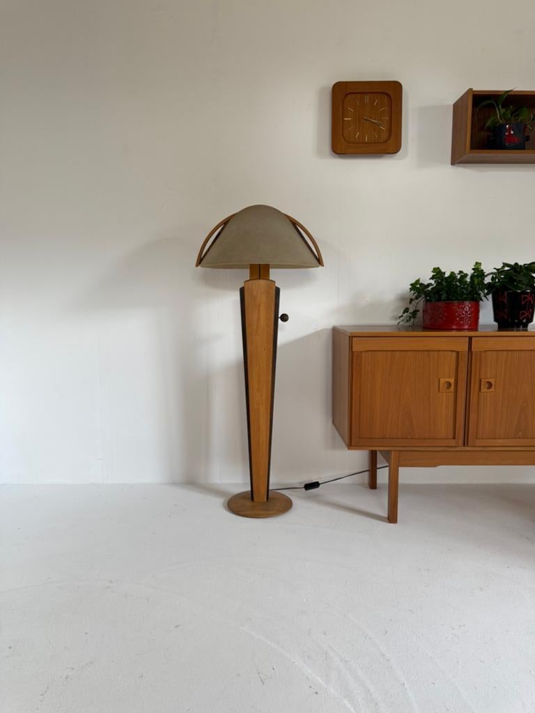 Vintage verstelbare elzenhouten vloerlamp, Domus ‘80, Gebruikt, Vintage retro buisframe design rotan webbing papercord deens, 100 tot 150 cm