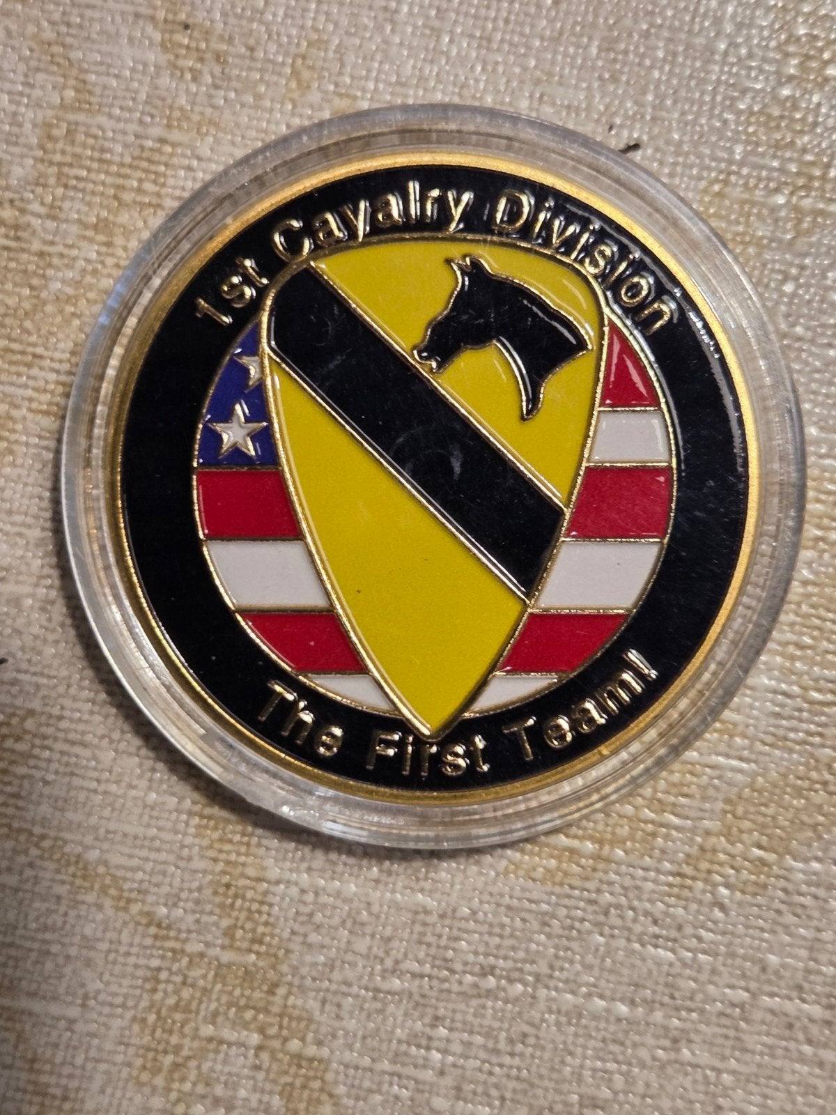 Verenigde Staten Leger 1st Cavalerie Divisie Munt, Verzamelen, Ophalen of Verzenden, Landmacht, Amerika, Overige typen