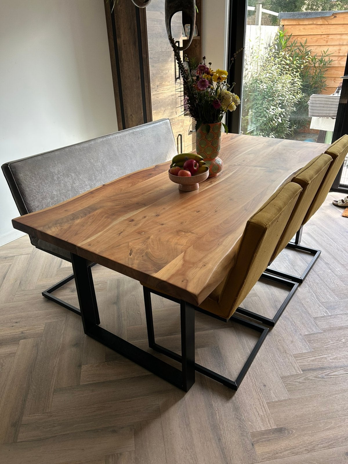 Eettafel boomstamblad met eettafelbank, Ophalen, 200 cm of meer, 50 tot 100 cm, Zo goed als nieuw