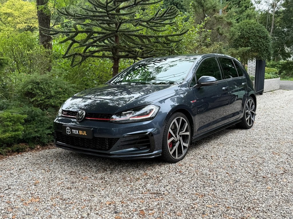 Volkswagen GOLF 2.0 TSI GTI Performance, 1345 kg, Stof, Gebruikt, Euro 6