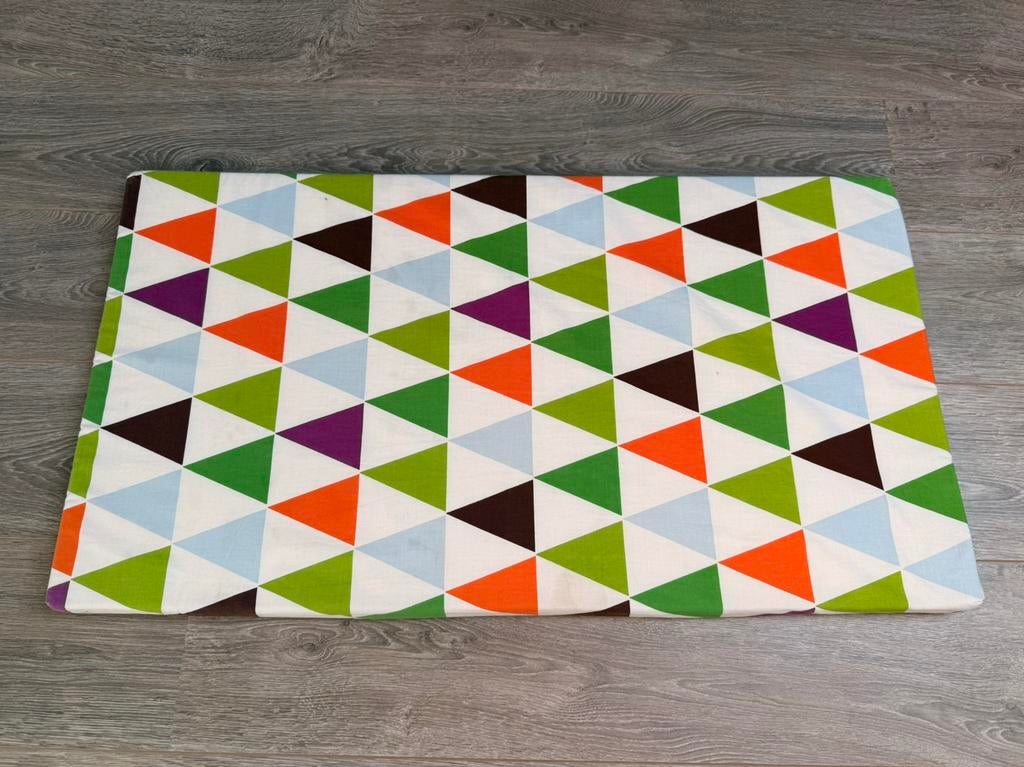 IKEA VISSLA kussen voor Stuva speelgoedkist, Ophalen of Verzenden, Zo goed als nieuw, Kleed of Kussen