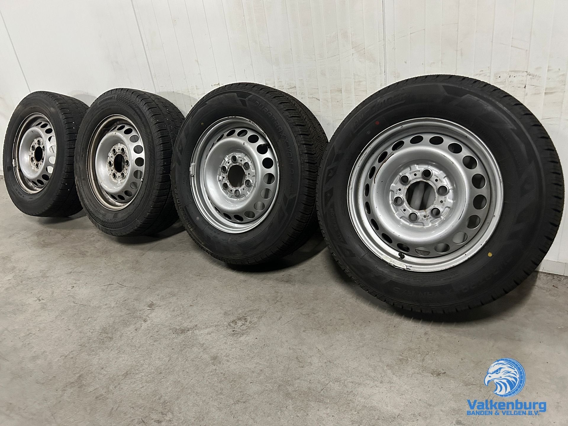 8mm! Originele Mercedes Sprinter B907 B910 16 inch stalen ve, -, Banden en Velgen, Ophalen of Verzenden, All Season