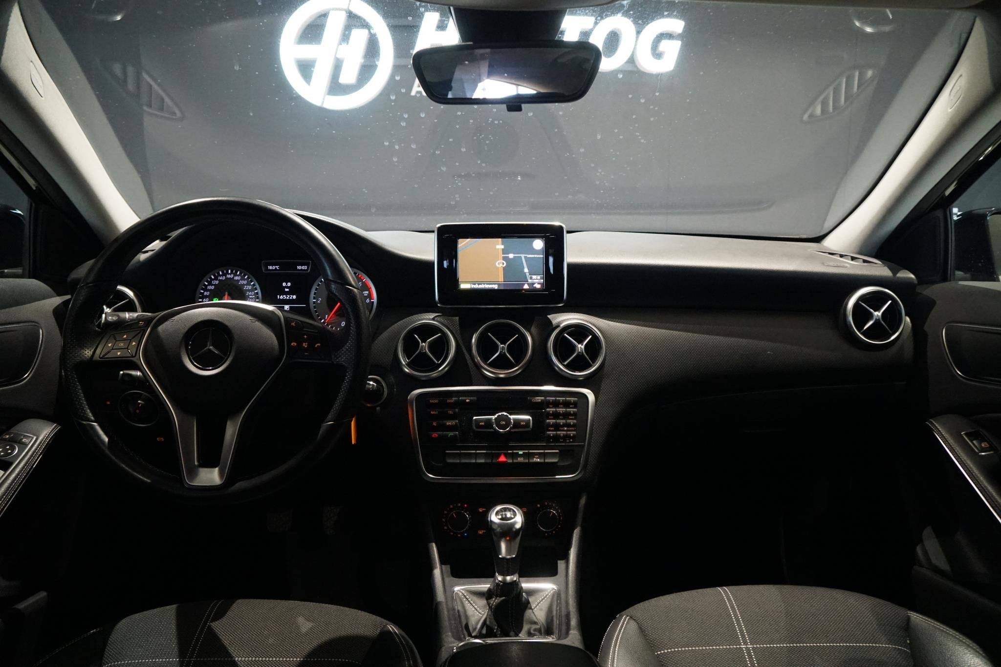 Mercedes-Benz A-klasse 200 CDI Ambition 136PK + XENON / NAVI, Auto's, Voorwielaandrijving, 136 pk, 4 cilinders, 1796 cc