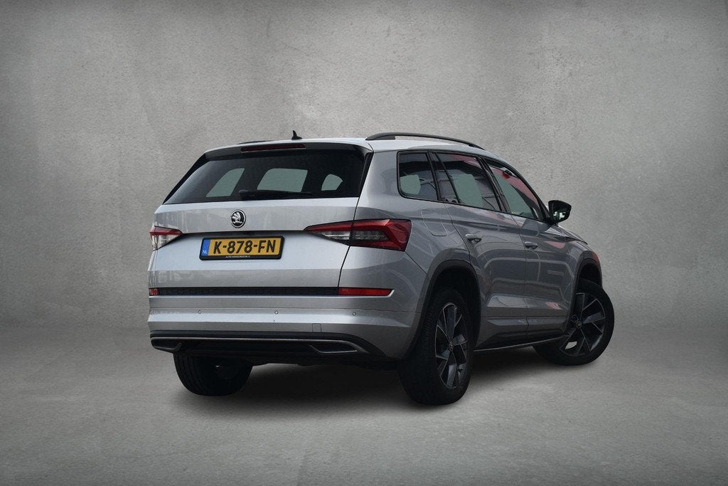 Skoda Kodiaq 1.5 TSI 4x4 Sport Business | Apple CarPlay | Me, Auto's, Skoda, 15 km/l, 4 cilinders, Automatische klimaatregeling