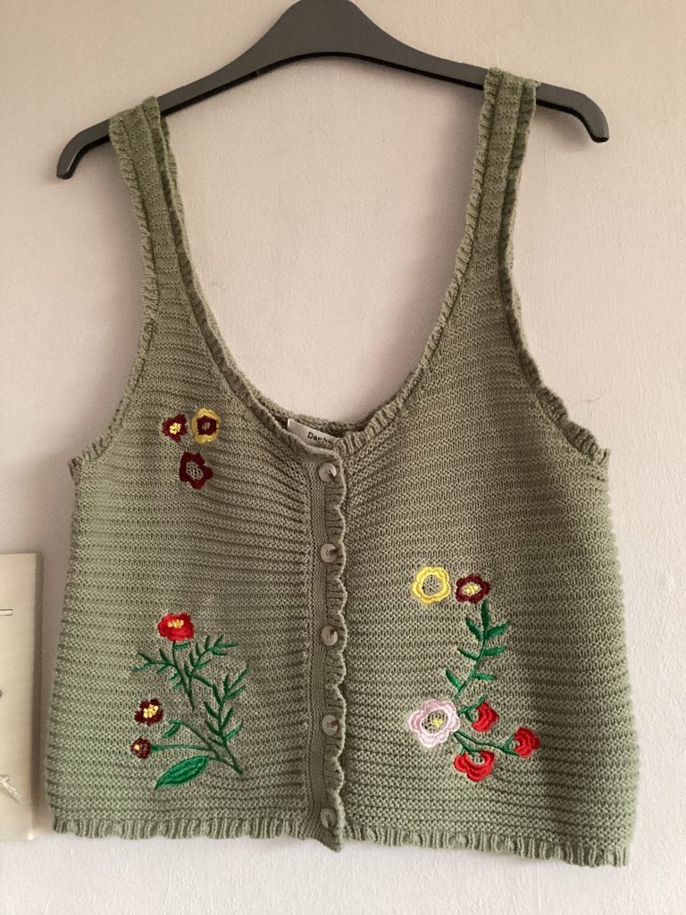 Groene  Top NIEUW maat M/L van € 39,95 voor € 30,00., Maat 38/40 (M), Daphnea Paris, Nieuw, Ophalen of Verzenden