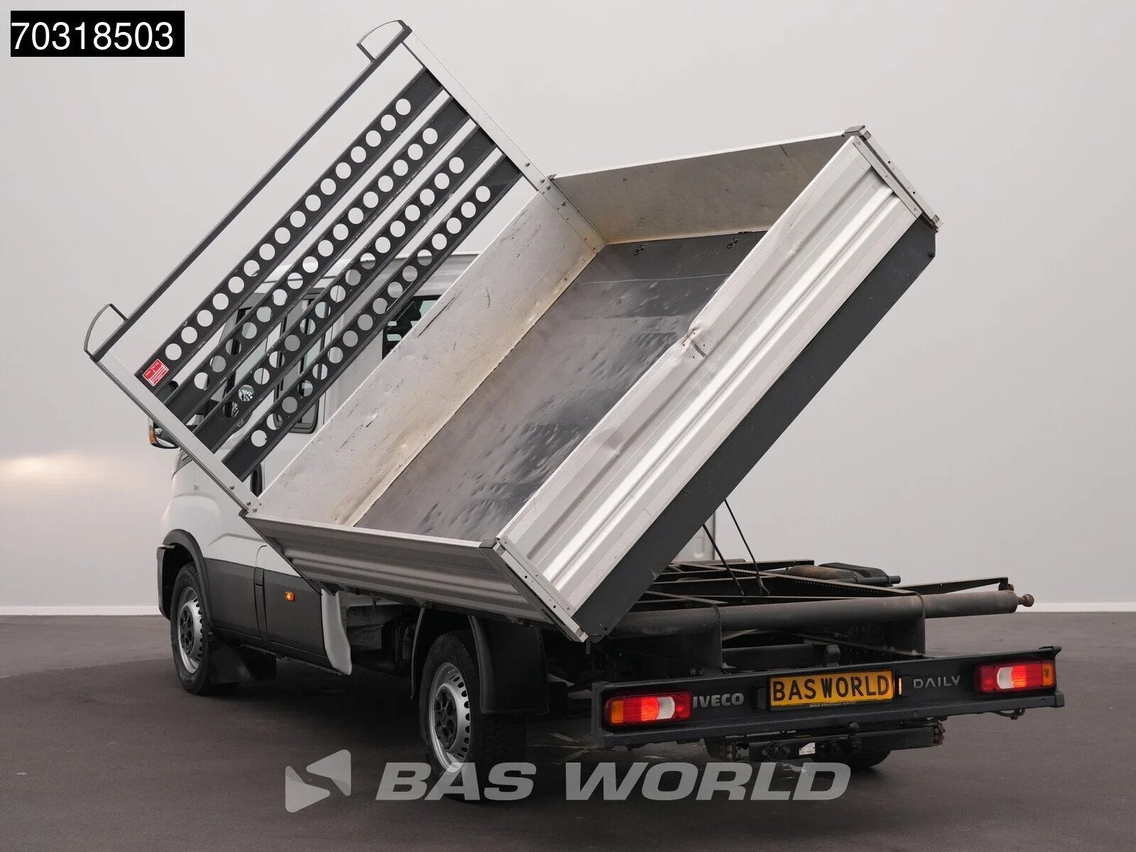Iveco Daily 35S16 Automaat Driezijdige Kipper Dubbel Cabine, Auto's, Automaat, Stof, Gebruikt, Euro 6