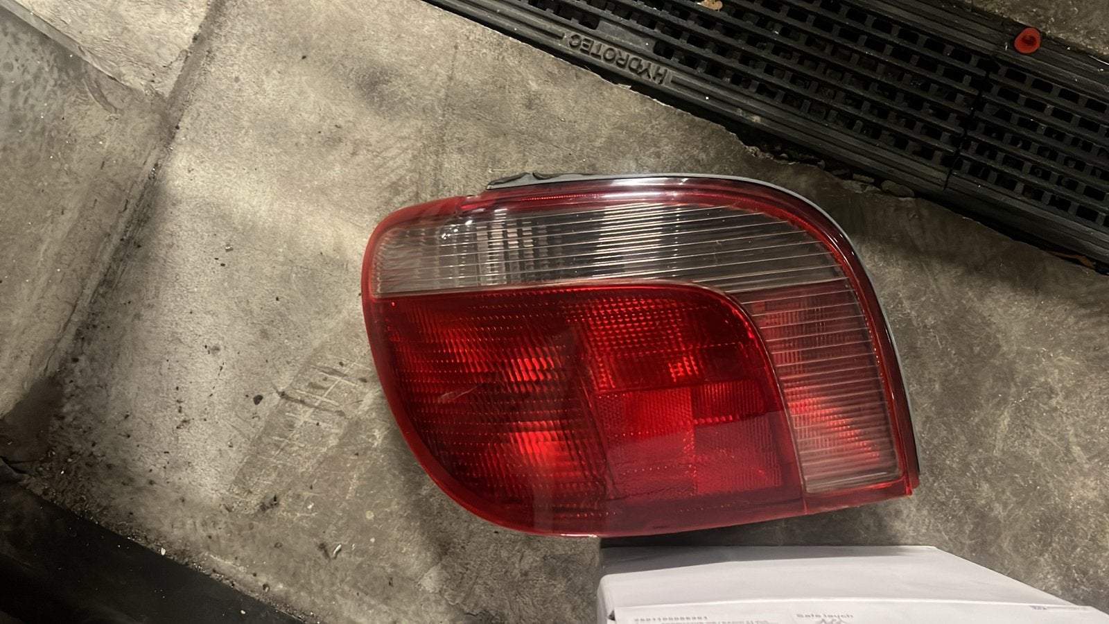 Toyota Yaris 1999-2002 Achterlicht Links, Ophalen, Gebruikt, Toyota