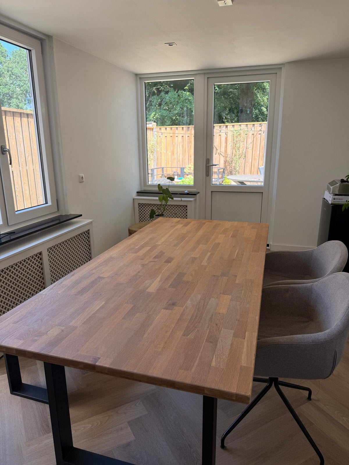 Complete Eethoek: Massief Houten Tafel, Bankje & Kuipstoelen, Ophalen, Gebruikt, Minder dan 4 stoelen