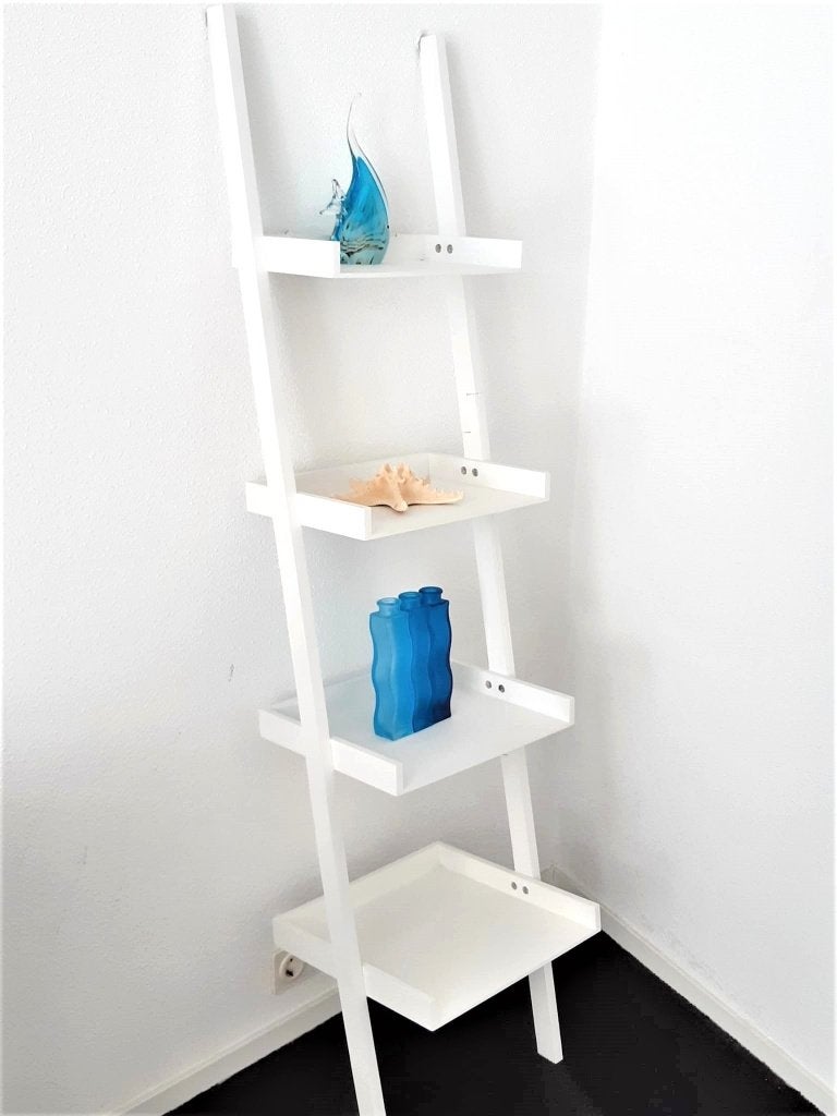Witte traptafel in Hampton stijl, Ophalen, Zo goed als nieuw