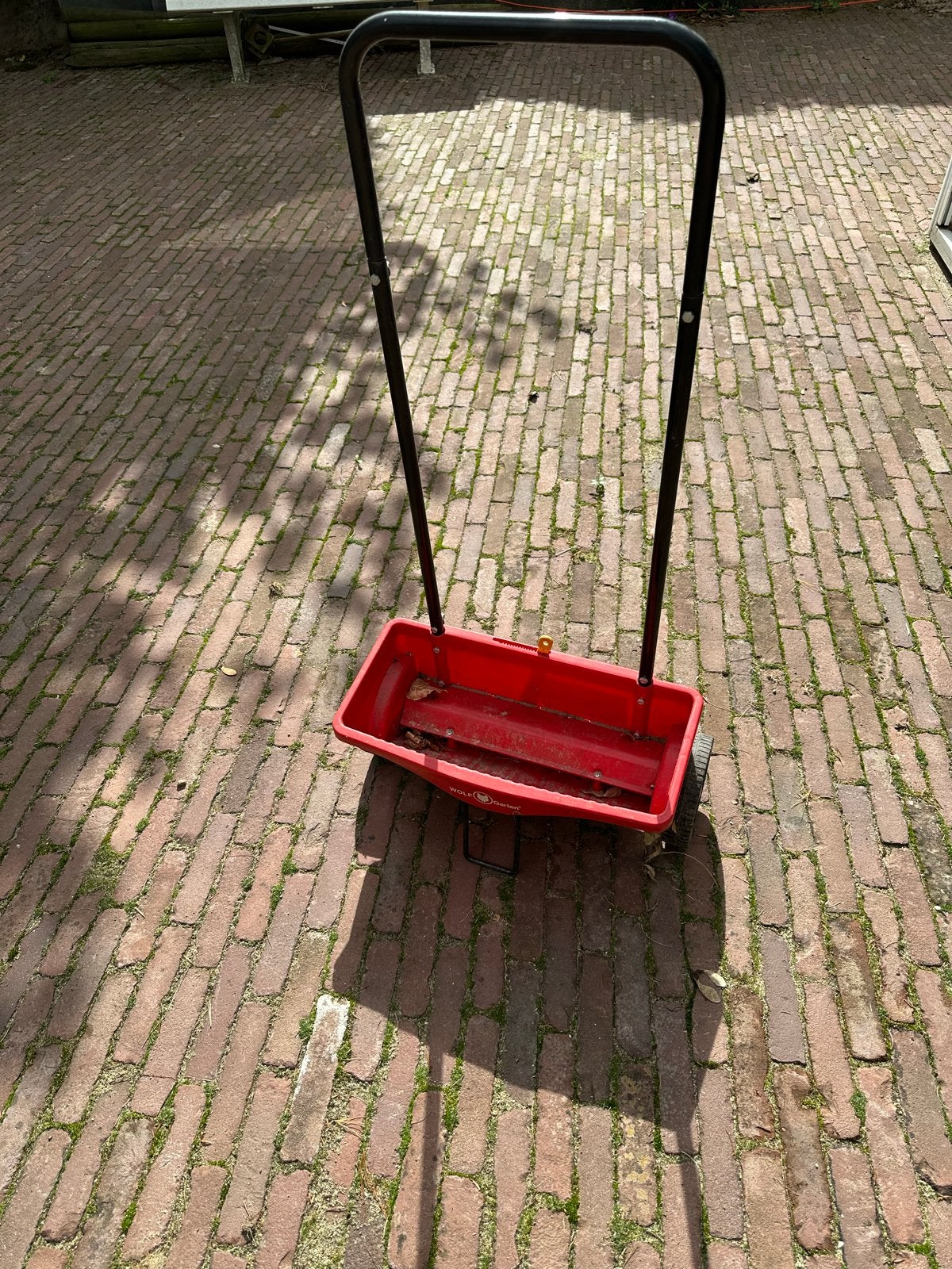 WolfGarten WE-330 Strooiwagen - Gebruikt, Ophalen, Gebruikt