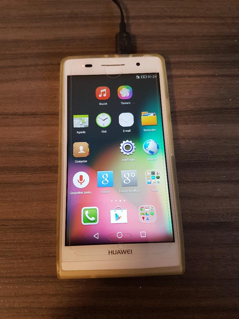 Huawei Ascend P6 ook te ruil tegen 2 Furby's, Zwart, Touchscreen, Ophalen of Verzenden, Zo goed als nieuw