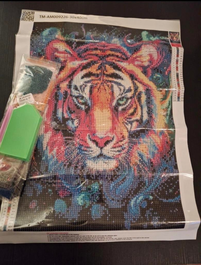 Diamond Painting Tijger 30x40 cm - Ronde Steentjes, Ophalen of Verzenden, Nieuw, Dieren, Diamond painting