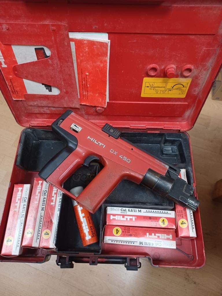 Hilti schiethamer DX45  klaar voor gebruik, Ophalen of Verzenden