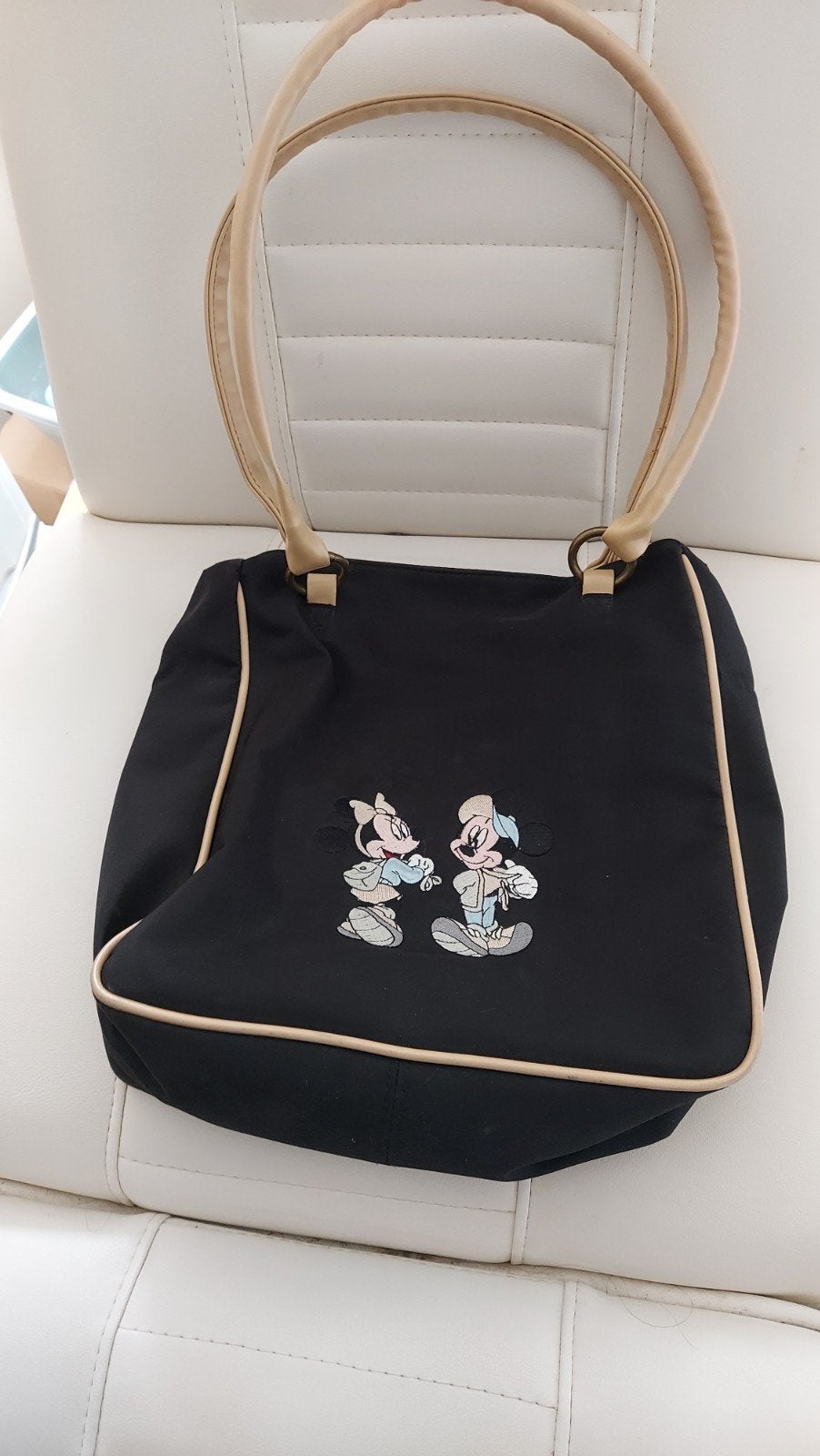 Zwarte handtas met Mickey en Minnie Mouse opdruk vintage, Ophalen of Verzenden, Gebruikt, Zwart, Handtas