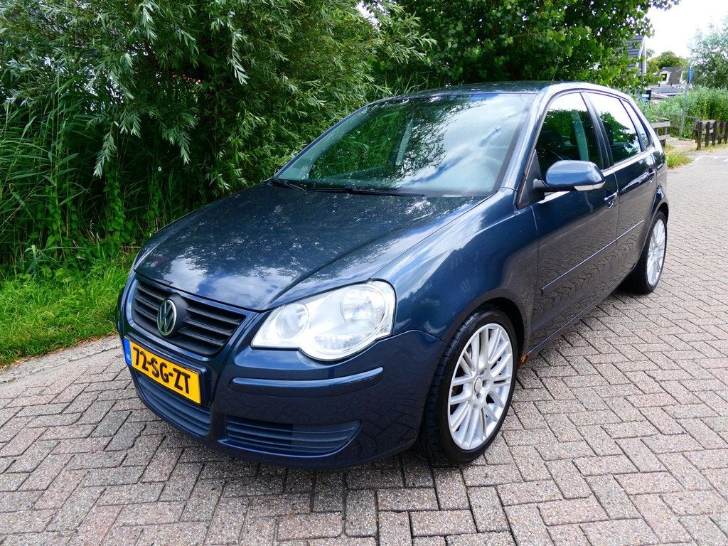 Volkswagen Polo 1.4-16V Sportline 5 deurs Automaat Clima His, Stof, 4 cilinders, Blauw, Origineel Nederlands